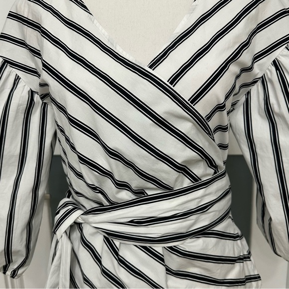White House Black Market Striped Wrap Shirt Black & White SZ S NWT Retail $100 - Picture 4 of 7
